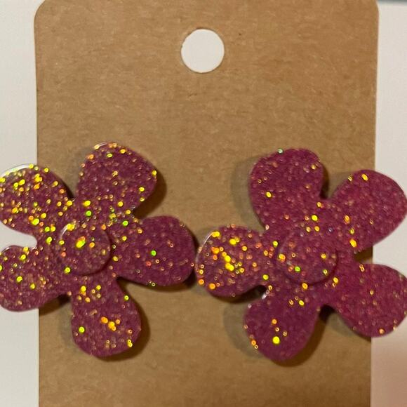 Handmade epoxy resin large flower earrings - dark mauve glitter w/ gold flecks - Picture 3 of 3